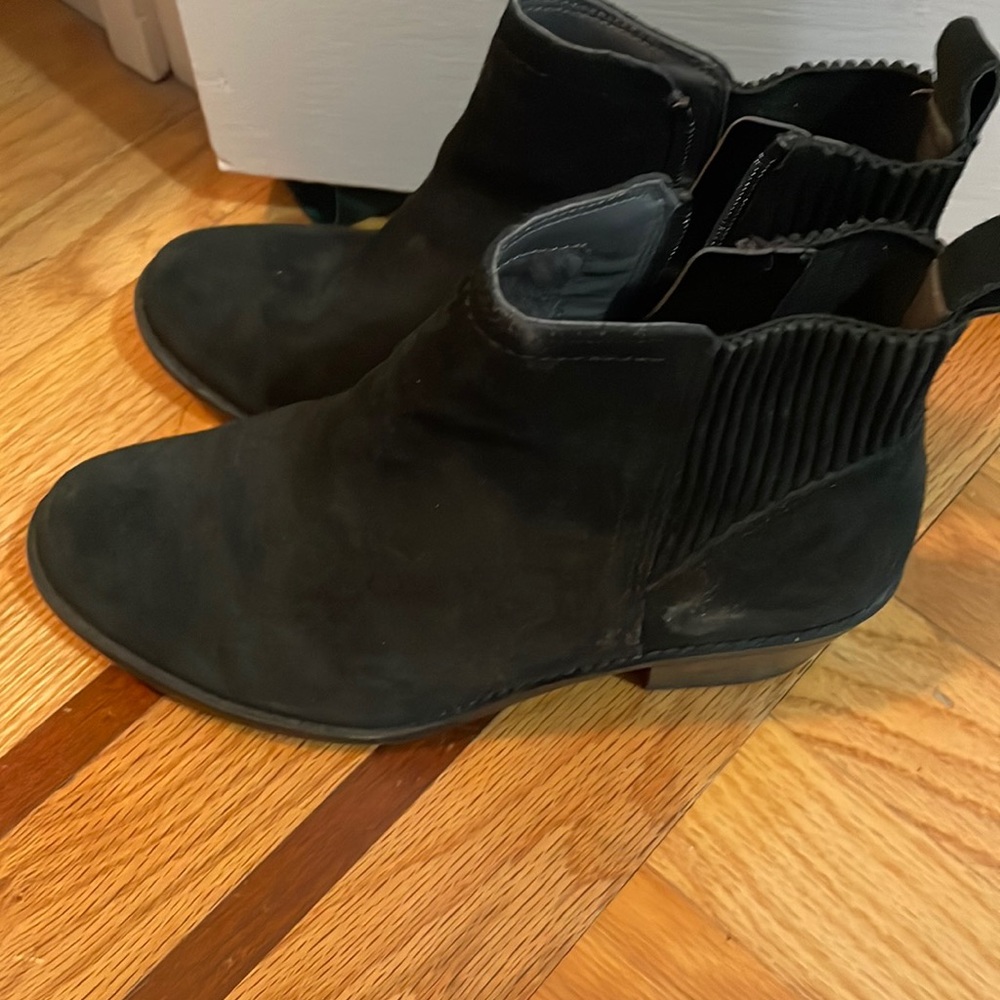 Vionic Booties - image 1